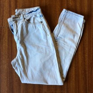 BDG Totally Bleached Out Mom Jeans